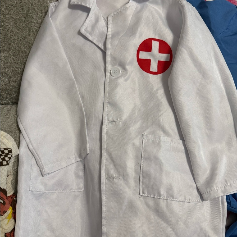 Toddler scrub set - Picture 2 of 8